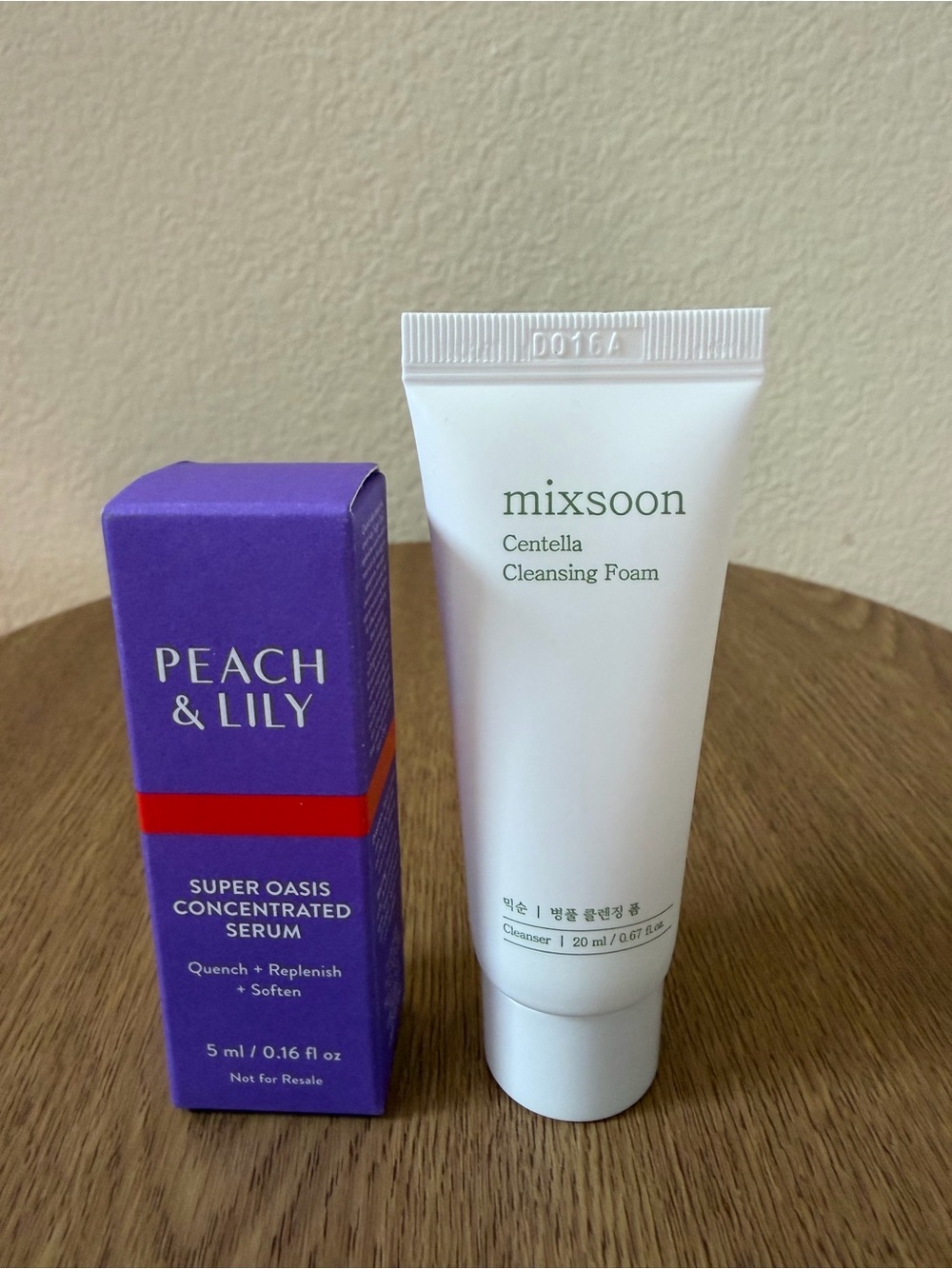 🌼 4/$13 - New two piece skincare set (Peach & Lily and Mixsoon)